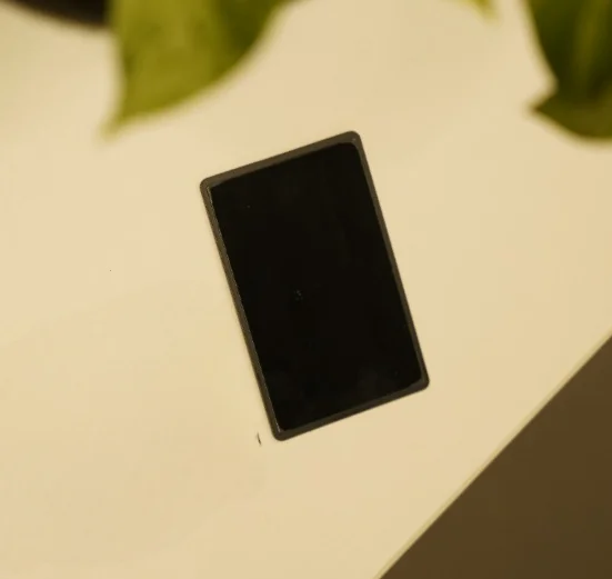 Hybrid Black Card Back