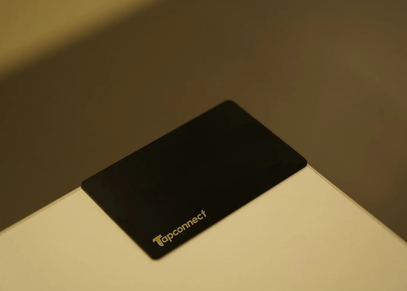 Hybrid Black Card Front